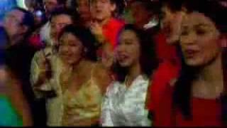 ABSCBN CHRISTMAS STATION ID 2004 SABAY TAYO ROBERT LABAYEN [upl. by Sewellyn538]