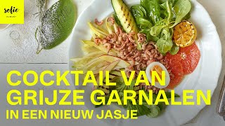 De klassieker cocktail van grijze garnalen in een feestelijk jasje  Sofie Dumont [upl. by Ardnassela]