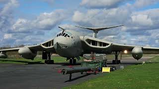 Handley Page Victor run up at The Yorkshire Air Museum [upl. by Etty]