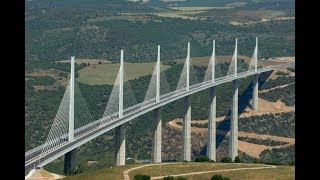 Roadtrip 2016 76  France A75 La Méridienne Viaduc de Millau  Millau Viaduct [upl. by Lorianna]