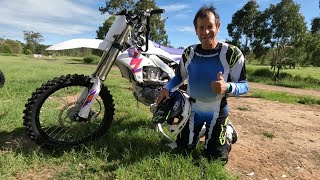 Motocross legend Stephen Gall  moto day at Qld Moto Park [upl. by Eilrahs]