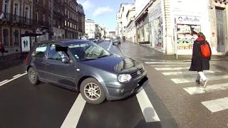 Vélo à Rouen  Question de priorité [upl. by Waugh]