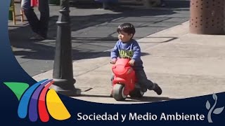 Niños estrenan regalos de Reyes Magos  Noticias [upl. by Gwynne]