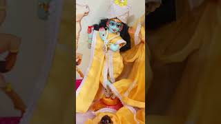 quotJug jug jeeve ri yashoda maiya tero lalnaquot janmaashtmi laddogopal shreeji hindufestival [upl. by Nosyerg]