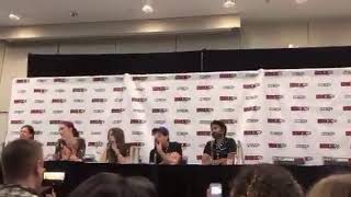 Dominique PC And Melanie Scrofano talking in french Fan Expo Canada [upl. by Aivatnuahs]