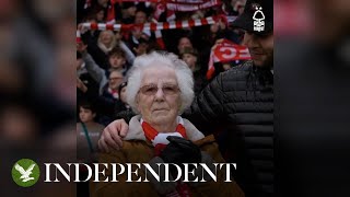 Lifelong Nottingham Forest fan who lost eyesight fulfils wish of hearing Mull of Kintyre [upl. by Yennep829]