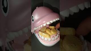 DOLFIN DENTIST EATING ONION BREAD shortvideo satisfying asmr asmrsounds ytshorts video [upl. by Kere]