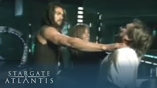 Jason Momoa Attacks Jonathan Llyr  Stargate Atlantis [upl. by Rolecnahc]