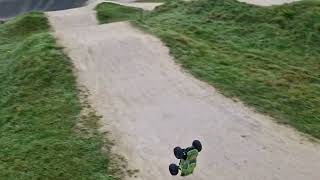 rival mt10 bmx track bash [upl. by Arreik389]