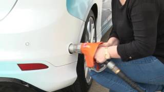 How to fill an Autogas LPG Car in the UK  GasGuard nozzle [upl. by Witty]