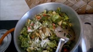 ब्रोक्कोली मिक्स वेजिटेबल Broccoli Mix Vegetable Recipe in Hindi by Healthy Kadai [upl. by Harland112]