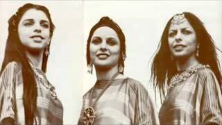 Algerie ancien chant kabyle group djurdjura YouTube [upl. by Mahalia800]