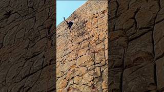 Caída escalando quotMosaicoquot en Tarifa 6b [upl. by Eadahs]