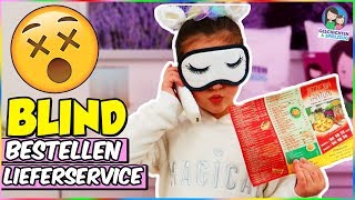 BLIND essen bestellen beim Lieferservice 🍕 Reinfall oder leckere Idee Geschichten und Spielzeug [upl. by Yenaj104]