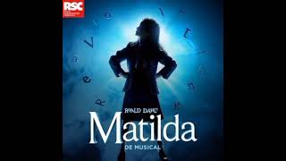 school lied matilda de musical liedjes [upl. by Hernardo564]