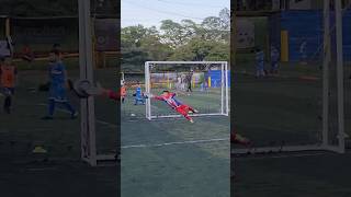 Atajadón de Thiago🧤 edit viralvideo porteros goalkeeper football atajadondethiago atajadas [upl. by Iadrahc94]