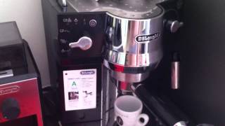 Delonghi 820 b coffeemachine [upl. by Ardnac242]