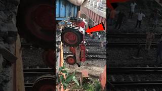 Mahindra 575 DI XP Plus Tractor loaded Trolley Bridge ke niche Gaya😱 Accident [upl. by Sears280]