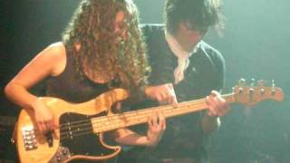 Jeff Beck and Tal Wilkenfeld Bass Duet New York 2009 [upl. by Lashondra844]