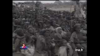 19920806  Antenne 2  JT 20h  Somalie avec Bernard KOUCHNER reportage [upl. by Rimahs]