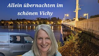 Alleine durch Frankreich mit meinem neuen Minivan Stop in Vichy Reisevlog einer Vanlife Lady [upl. by Eibor742]