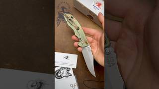 Rick Hinderer XM18 35 Bowie Non Flipper Working Finish Battle Green Titanium Translucent G10 S45VN [upl. by Atikahs537]