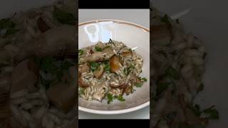 Risotto con funghi Porcini [upl. by Anahcar]