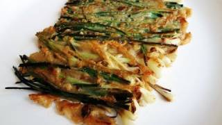 Green onion pancake Pajeon 파전 [upl. by Haughay]