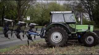 Arbeit auf dem Acker Deutz DX 450 beim Pflügen HD [upl. by Ingmar]