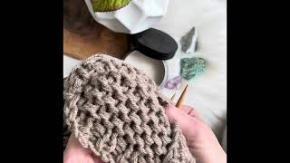 Baby beanie hat video tutorial [upl. by Stander]