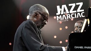 Ahmad Jamal quotBlue Moonquot JazzinMarciac 2014 [upl. by Lahpos]