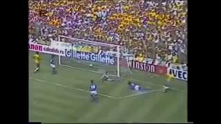 Sócrates  Brasil 2x3 Itália 1982 [upl. by Siuqramed236]