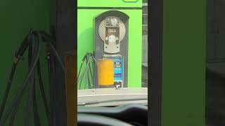 Calibragem de pneus por 100 nos postos de gasolina vale a pena [upl. by Konstantine]