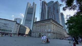 FourFrankfurtdeutschlandwalkingtourspaziergangroßmarktbankenviertelcommerzbanktowerskyline [upl. by Nivri]