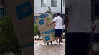 La caja divertida😂 shortvideo funny humor video viralvideo short short [upl. by Mirella]