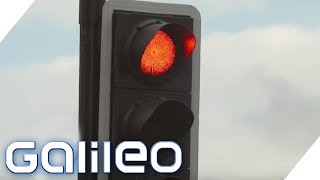 42 Ampeln an einer Kreuzung  Wie konnte das passieren  Galileo  ProSieben [upl. by Rabah]