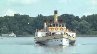 Chiemsee Prien Promenade mit Raddampfer und Dampflock [upl. by Soirtimid]