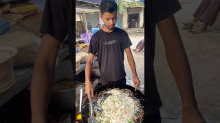 भिड़ ऐसा कि मुफ़्त में खिला रहा हूँ 🤪108thvlog foodforfree fastfood twostrugglers minivlog [upl. by Lorraine]