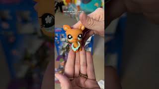 Part two of LPS advent calendar unboxing adventcalendar christmas adventcalendaropening lps [upl. by Akinimod]