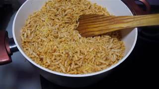 Lasaniya Sav Mamra Recipe  Sev Mamra Recipe  Garlic Sev Mamra Recipe  Indian Snack Recipe [upl. by Elesig771]