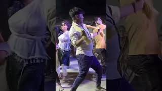 Saniya shrama dance dunce dancecraze song donce dancetrend acting funny damce viraldance [upl. by Ahsakat]