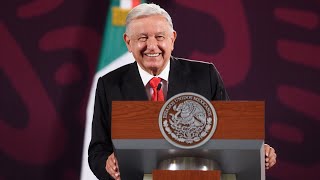 4T consistió en servir al pueblo crear bienestar y brindar seguridad Conferencia presidente AMLO [upl. by Airak]