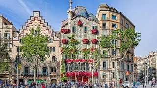 Casa Batlló  Sant Jordi 2016 [upl. by Yeoz207]