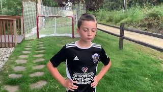 2022 Nike Jr Streetgato vs Nike Jr Tiempo Academy IC Review [upl. by Yelwah31]