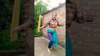 चुम्मा लेकर gaila gaal main youtubeshorts anjuofficial viraldance trending [upl. by Pomeroy]