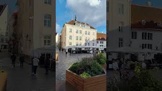 Tallin Town Square estonia travel viajeros nessumdorma townsquare [upl. by Crespi464]