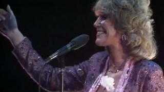 Dusty Springfield1011Quiet pleasetheres a lady on stage [upl. by Weitman998]