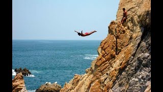 Acapulco Cliff Divers  Jump from 41 meters  Maya trip ep 42  Travel video vlog calatorie [upl. by Eleik]