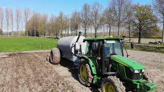 John Deere 5E Farmland Slurry Injection with Peecon 6200Z Bouwland injecteren [upl. by Stacie]