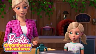 Un’avventura da pioniere  Barbie Dreamhouse Adventures  BarbieItalia [upl. by Tjader566]